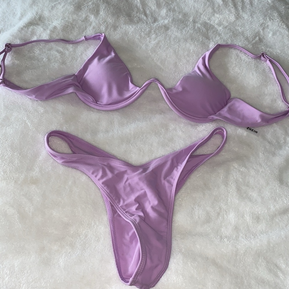 Lilac underwire bikini set